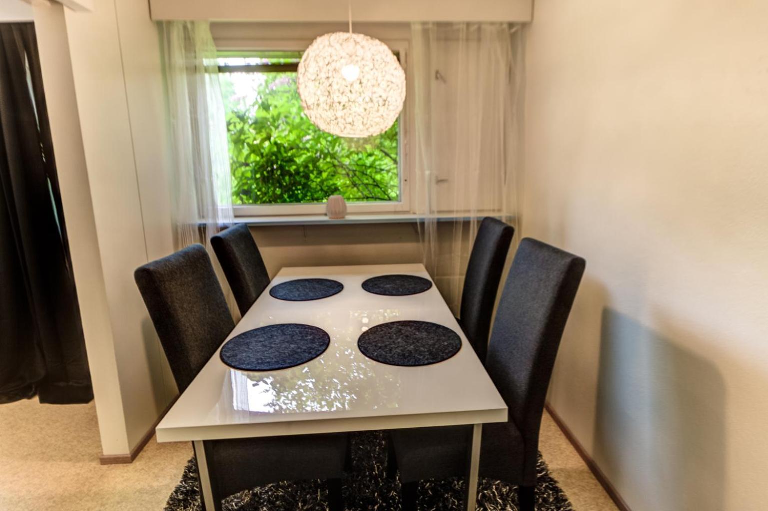 Kuukkeli Apartments Sodankylae Pokoj fotografie